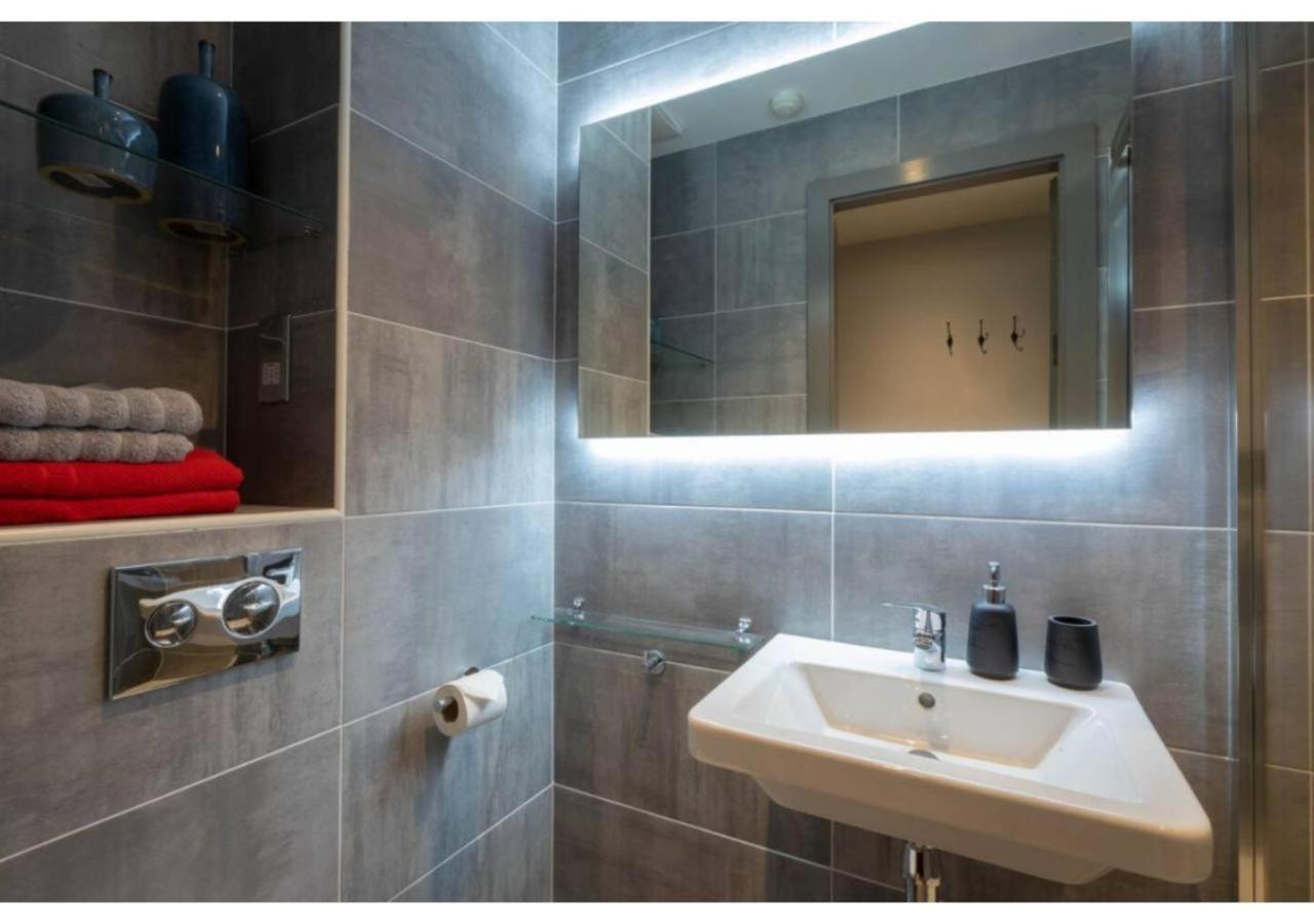 Apartament Joivy Affordable Dublin Thomas Street - Adults Only Zewnętrze zdjęcie